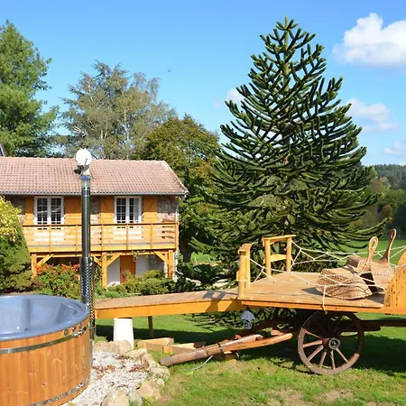 Bed & Breakfast Evasion Romantique: Terrasse Privee, Bain Norvegien, Et Table D'hotes - Bien-etre A 1h De Lyon - Fr-1-582-474