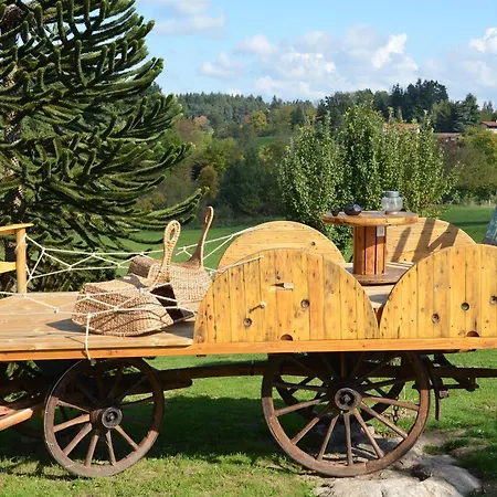 Evasion Romantique: Terrasse Privee, Bain Norvegien, Et Table D'hotes - Bien-etre A 1h De Lyon - Fr-1-582-474 Bed & Breakfast Monistrol-sur-Loire